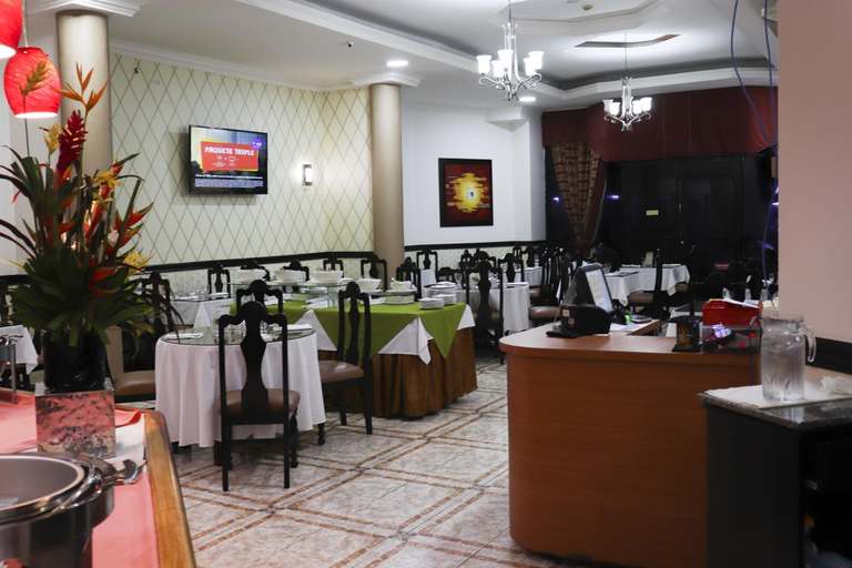 Food & Drinks 2, Hotel Puerta del Sol, David