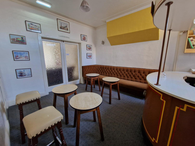 Food & Drinks, Number 40, Blackpool