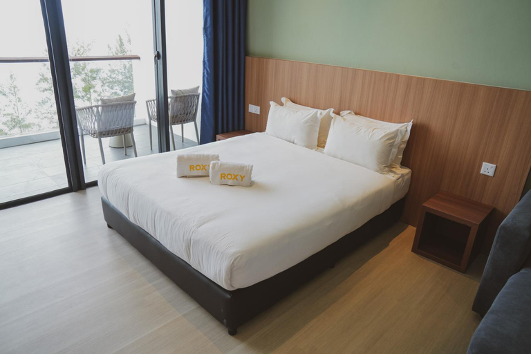 Bedroom 3, Roxy Beach Apartment, Lundu