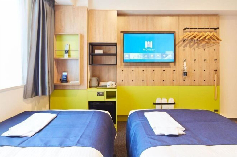 Bedroom 13