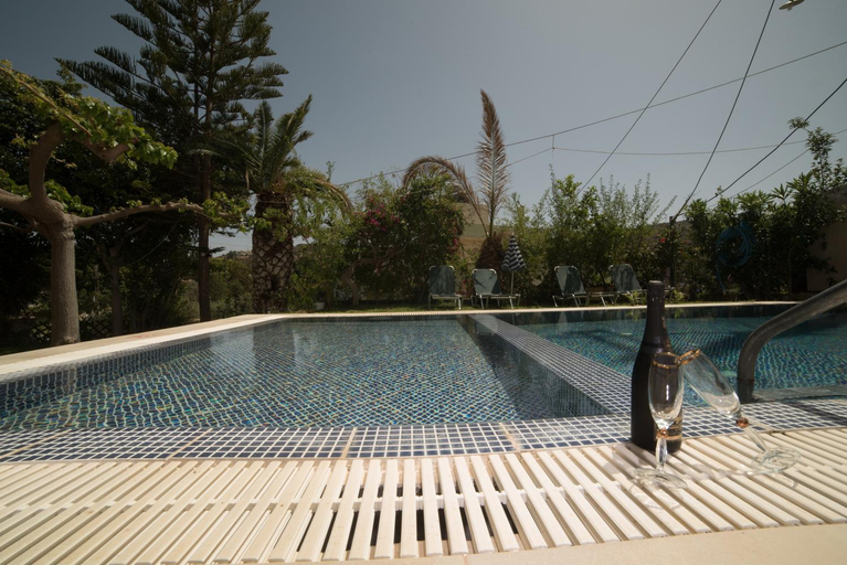 Sport & Beauty 2, Bodikos Villas & Apartments, Faistos