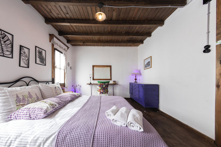 Bedroom 4, Arslan Bey Mansion Private Accommodation Facility, Mudurnu