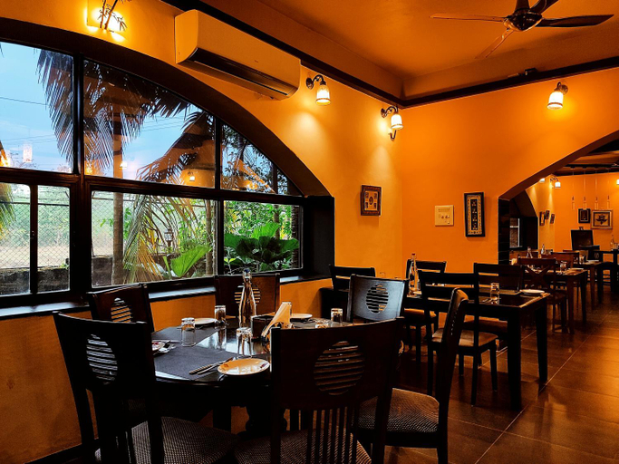 Food & Drinks 5, Chira Meadows Ecoresort Dapoli, Ratnagiri