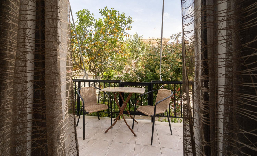 Others 2, Tsimiklis Apartments, Peloponnese