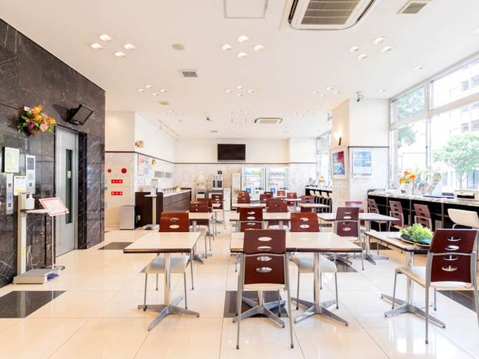Food & Drinks 4, Toyoko Inn Kagoshima Chuo Station Nishi, Kagoshima