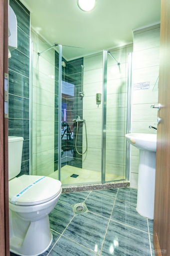 Bathroom 4, Tino Hotel & SPA