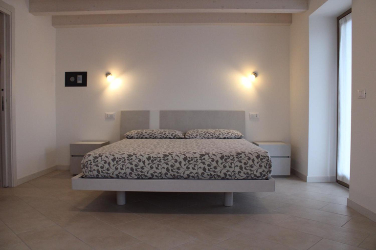 Others 3, Agriturismo Le Anze, Verona