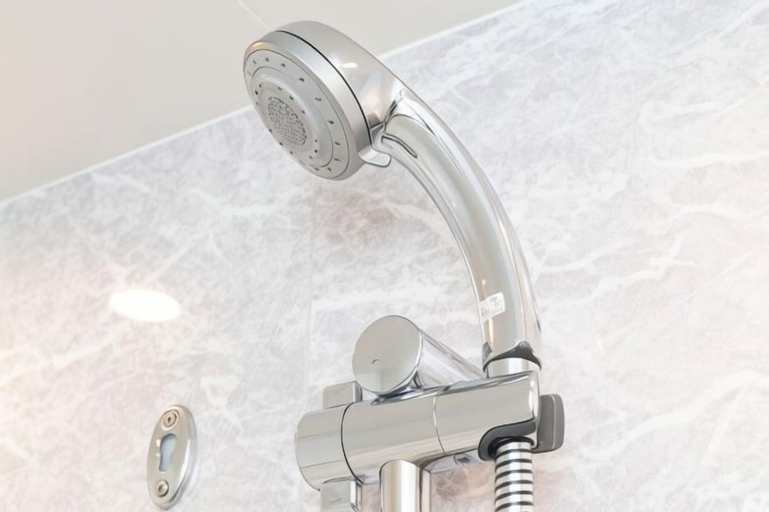 Bathroom 28