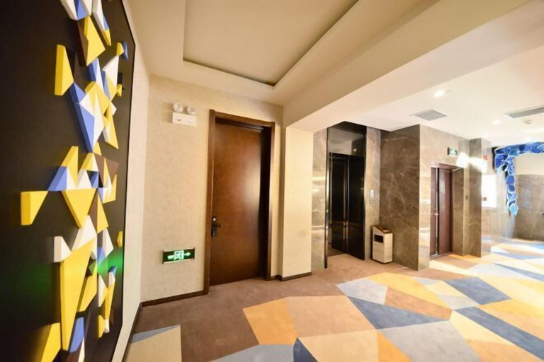 Others 5, Lanshe Hotel, Harbin