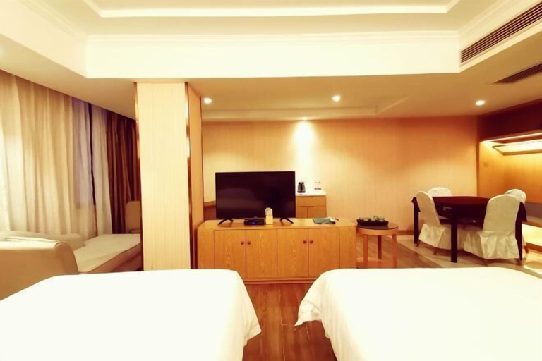 Bedroom 3, Vienna Hotel (Zhongshan Plaza), Hezhou