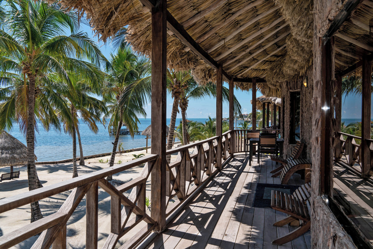 Food & Drinks 5, Villas De Isla Bonita - B3