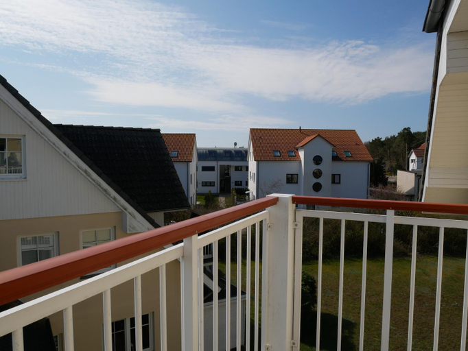 Others 2, Bernsteinhaus, 850m zum Strand, mit Balkon, WLAN, Vorpommern-Greifswald