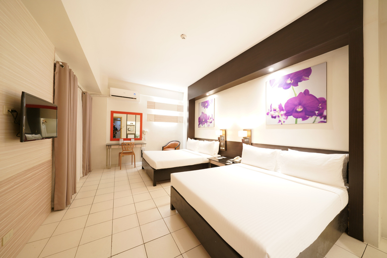 Bedroom 3, Executive Hotel Manila, Manila City