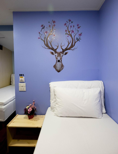 Bedroom 13