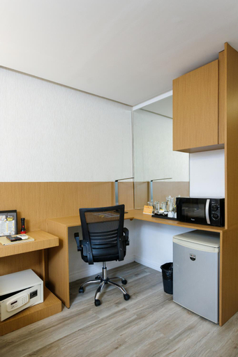 Dining Room 5