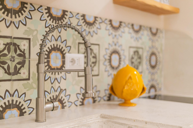 Room 5, Trullo del Lazzarone con Jacuzzi by Wonderful Italy, Brindisi