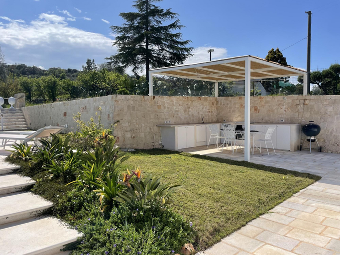 Room 5, Trulli Di Pone in Cozzana, Bari