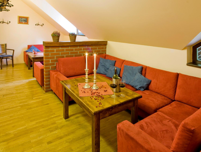 Food & Drinks 2, Penzion Obora, Nymburk