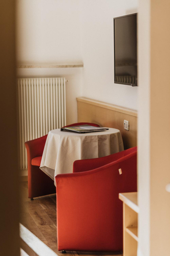 Bedroom 2, Thalguter - Rooms & Breakfast, Bolzano