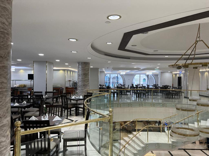 Food & Drinks 5, Alansar Golden Tulip, Al Madinah Al Munawwarah