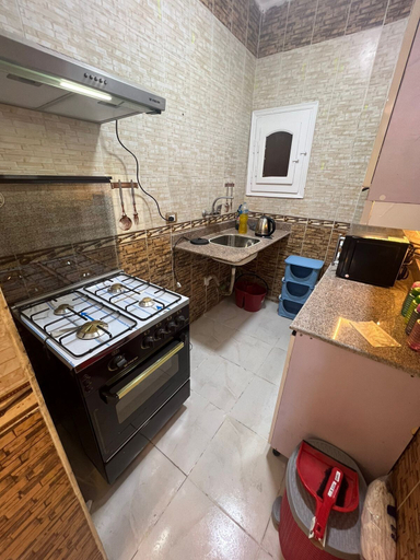 Others 3, Spacious 2-Bedroom Apartment, Al-Ghurdaqah