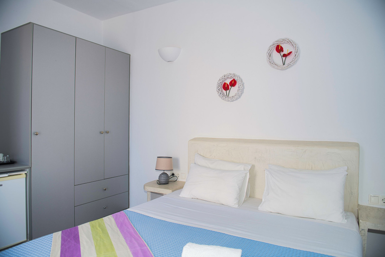 Bedroom 3, The Last Sunbeam - Adults Only, South Aegean