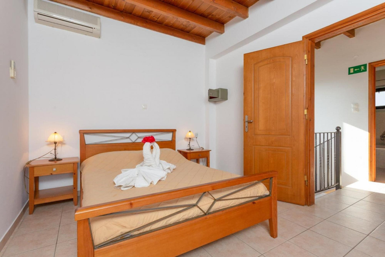 Room 4, Spiros Villas Collection, Crete