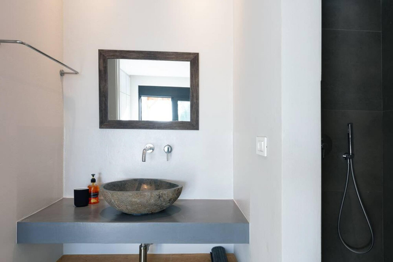 Room 4, Villa Petra in Plakias, Crete
