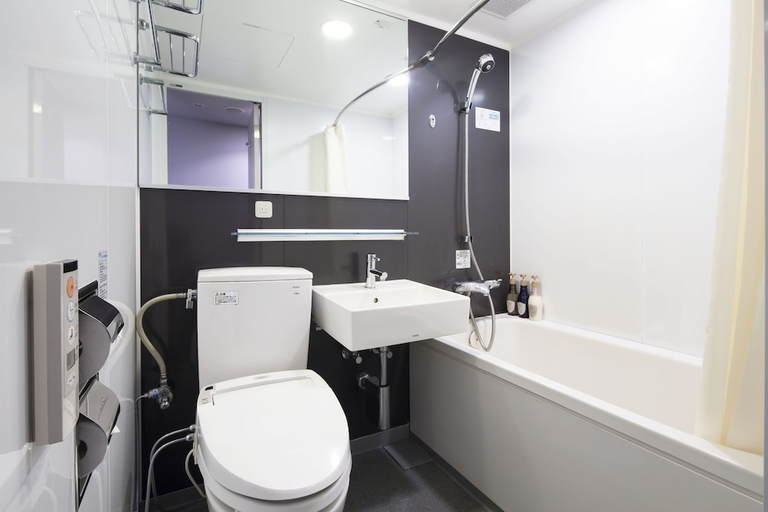 Bathroom 3, Hotel Mystays Oita, Ōita