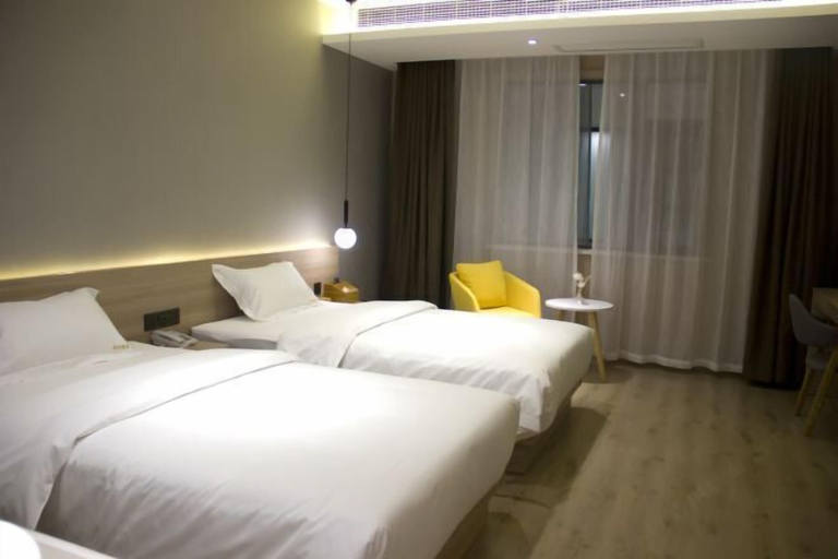 Bedroom 3, Manring Hotel, Lijiang