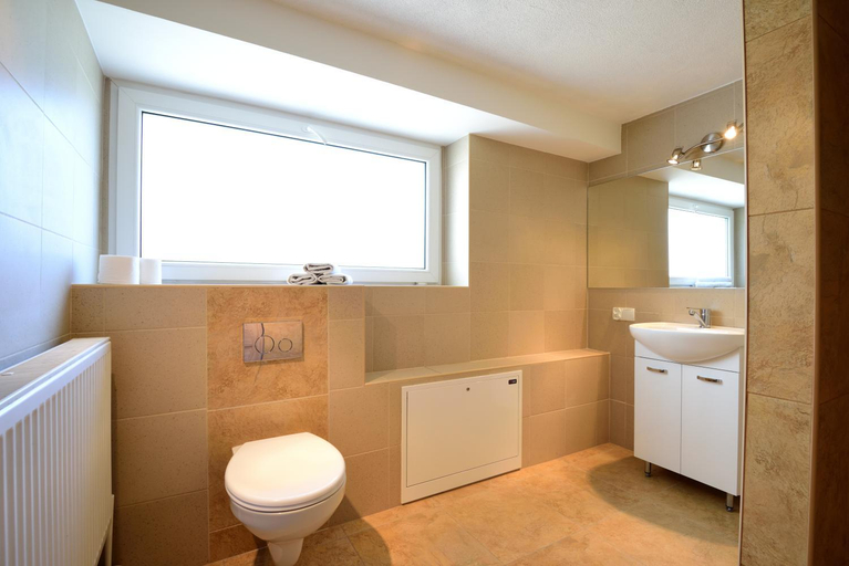 Bathroom 3, Apartament Na Gorskiej, Bielsko