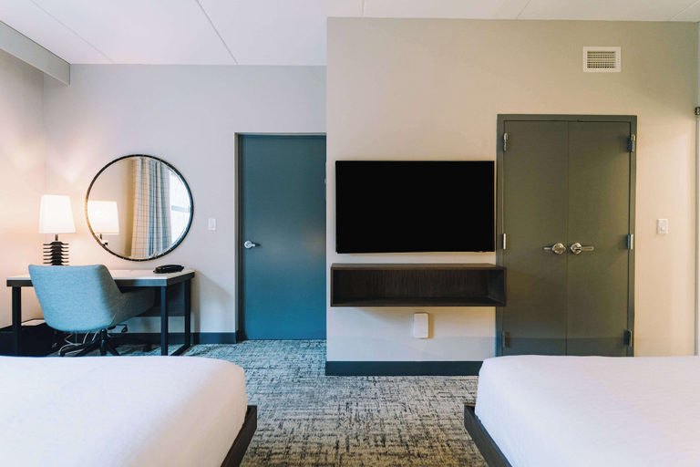 Bedroom 3, Embassy Suites By Hilton Gatlinburg Resort, Sevier