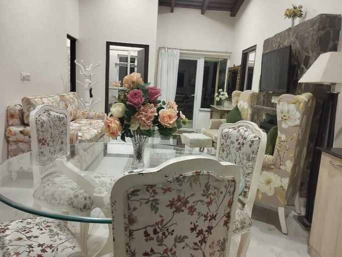 Others 3, Luxsugero Penthouse Kaichidham, Nainital