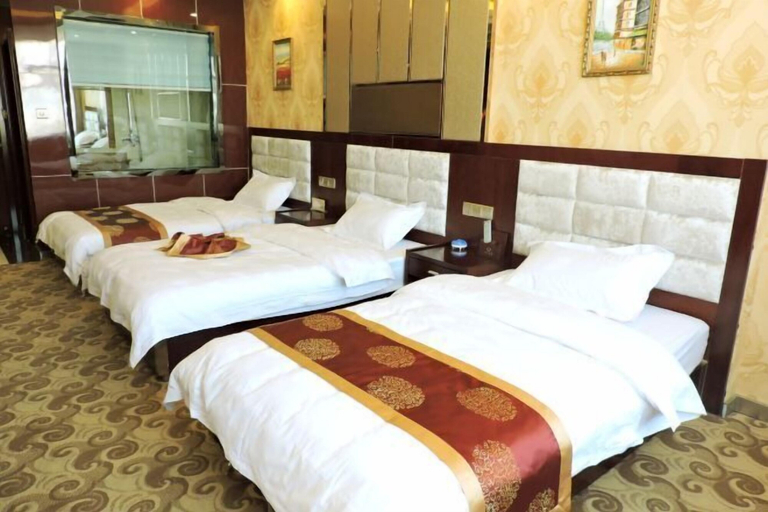 Bedroom 3, Feitian Hotel, Baiyin