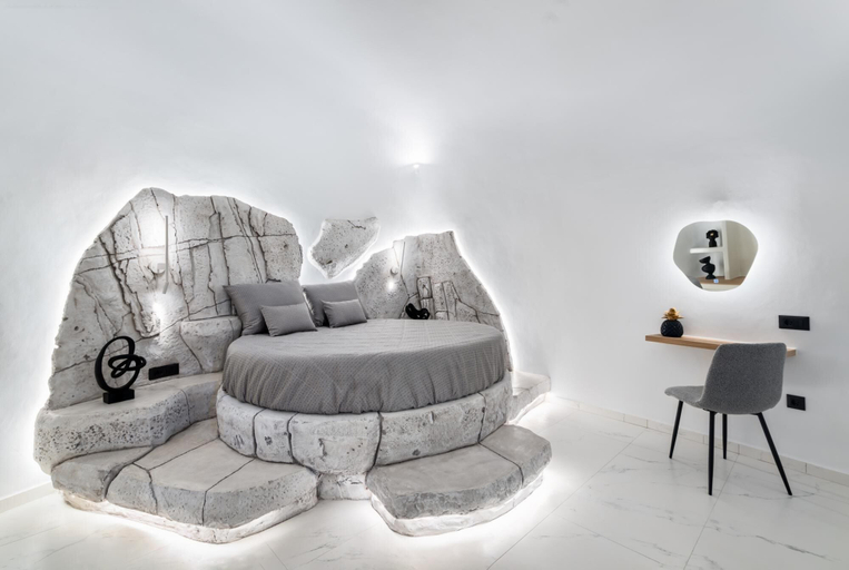 Room 4, White Occhio Villa Santorini, South Aegean