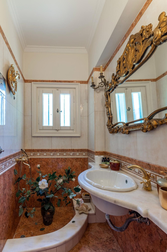 Bathroom 4, Palazzo Reale Superior Villa, Crete