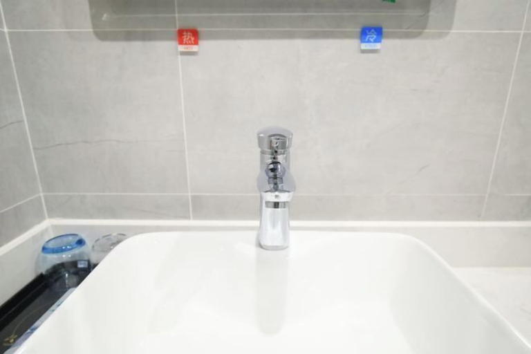 Bathroom 3, Wanxi Tiantian Hotel, Shenyang