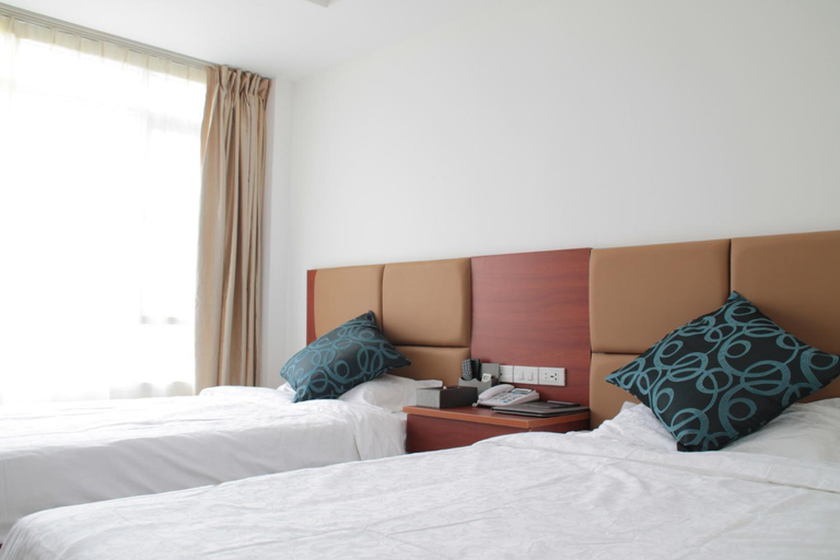 Others 4, Z.H.P Hotel, Khlong Luang