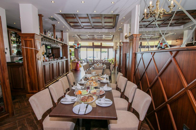 Food & Drinks 2, Villa Darko - VIP Accomodations