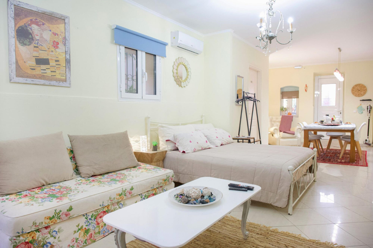 Room 5, Maxim Suite in Corfu, Ionian Islands