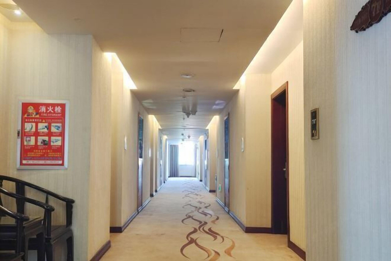 Others 5, Yiaihu Hotel, Ezhou