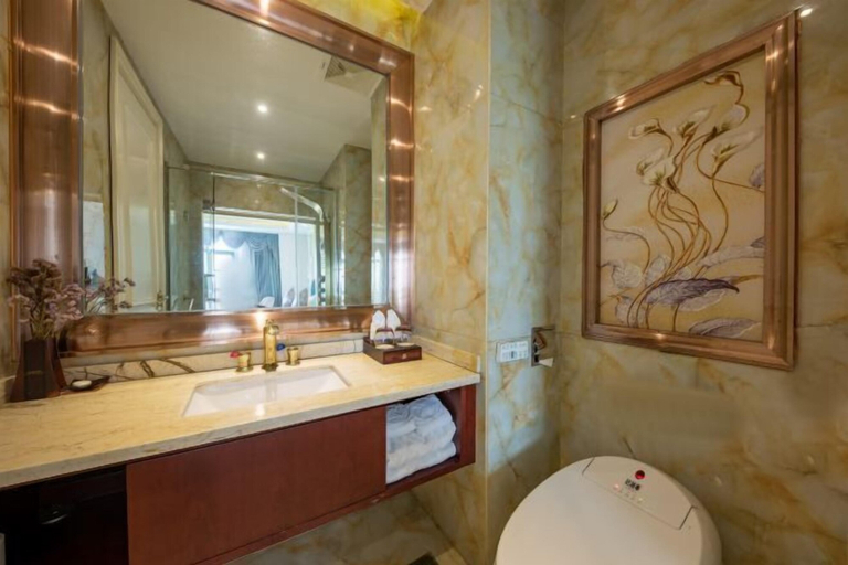 Bathroom 4, Suichuan Kaidi International Hotel, Ji'an