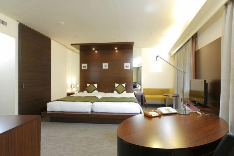 Bedroom 13