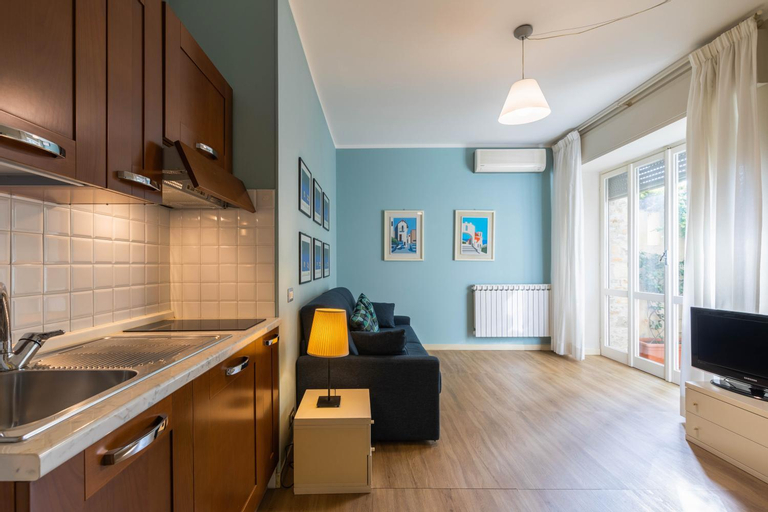 Dining Room 10