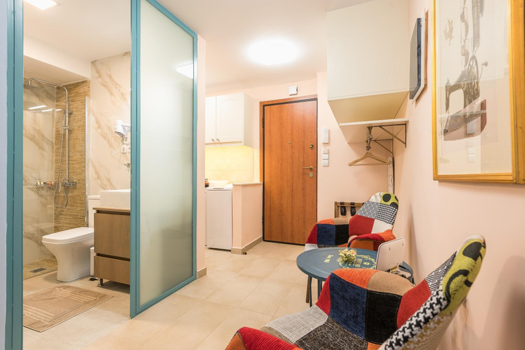Others 5, Thissio Cocoon For Two, Attica