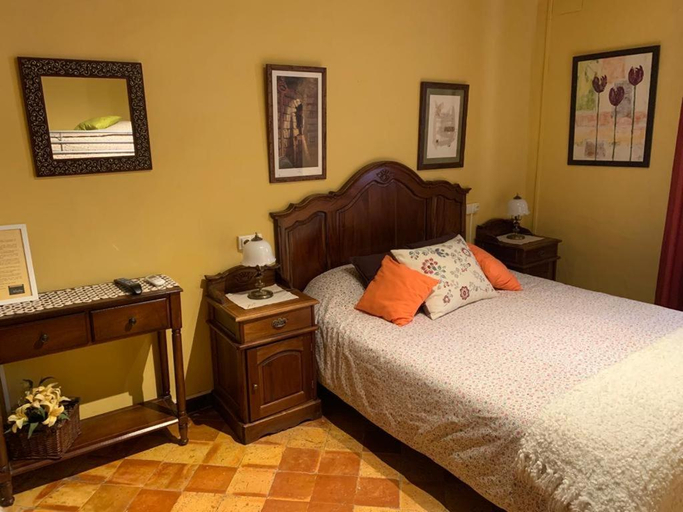 Bedroom, Posada Abadia de Sietamo, Huesca
