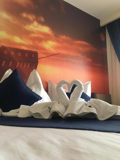 Bedroom 2, Pirates Resort, Constanta