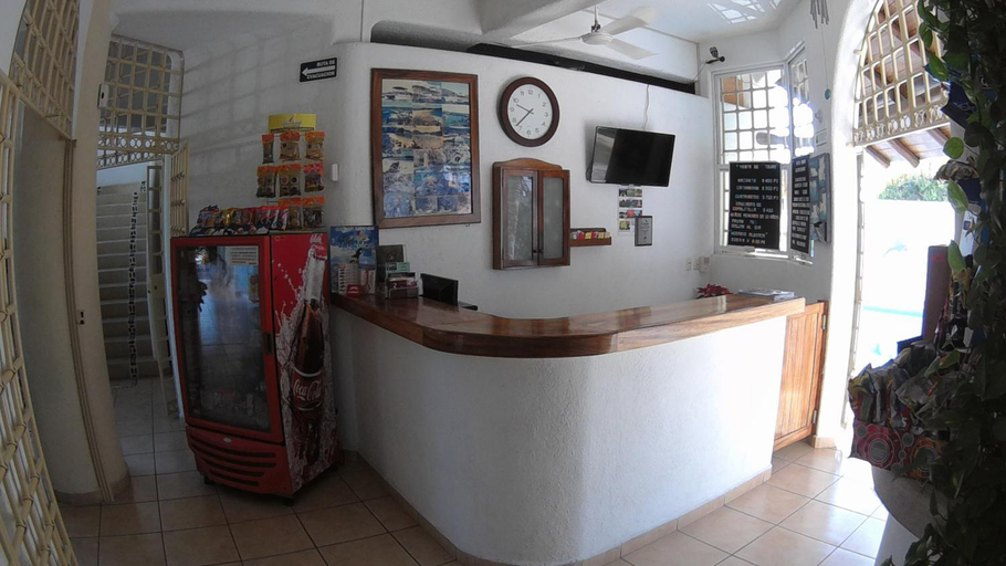 Public Area 2, Hotel Bahia Huatulco, Dist. Pochutla