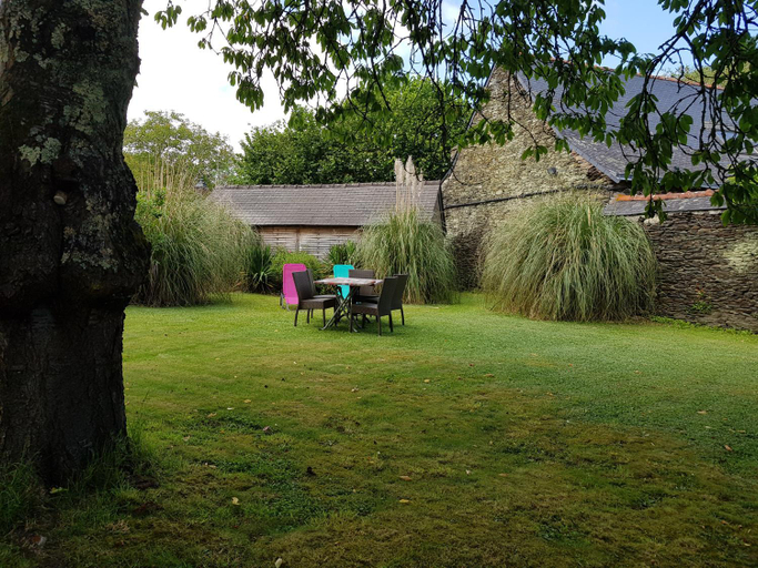 Others 3, Les Locations du Puits, Morbihan