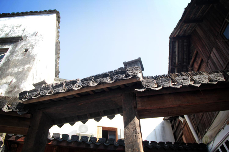 Old Street Xi'an Inn (Free Pick up Service)                                               , Huangshan
